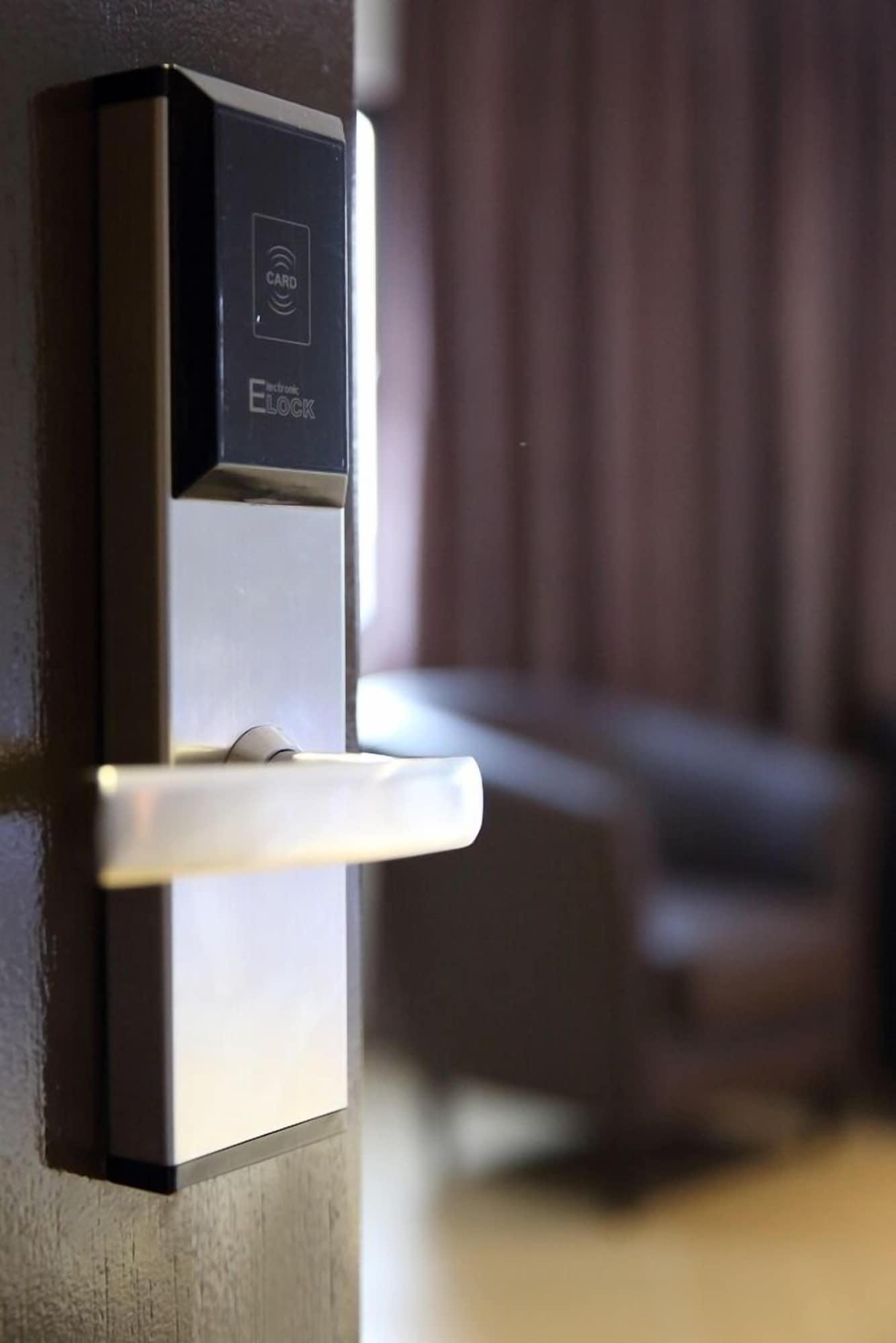Gl Hotel Κλουάνγκ Εξωτερικό φωτογραφία